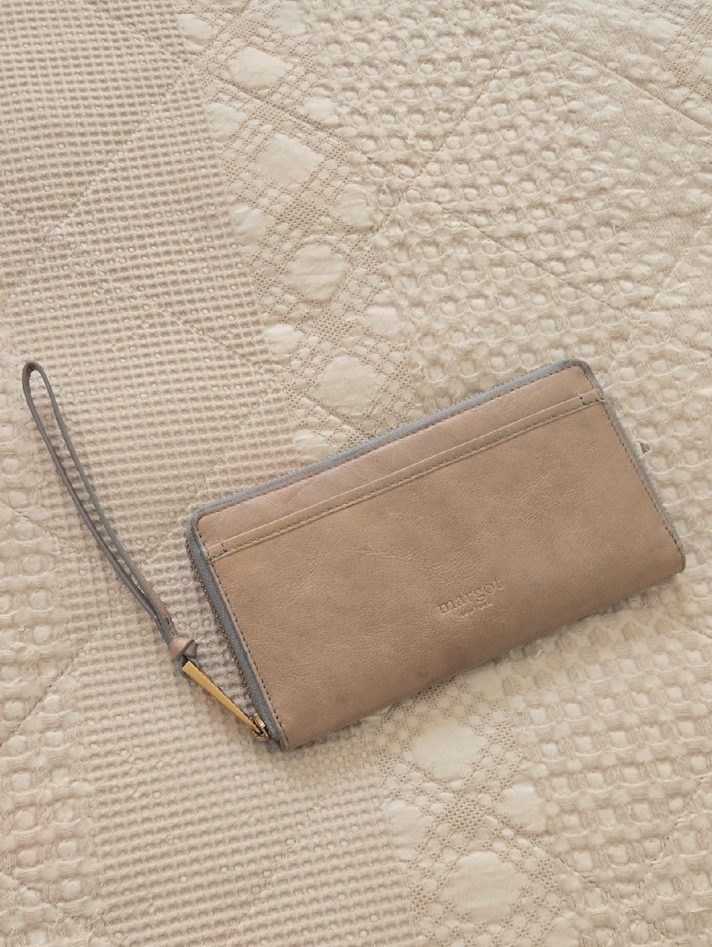 margot Taupe Leather Zip Wristlet Wallet with Blue Trim Normcore Anthropologie